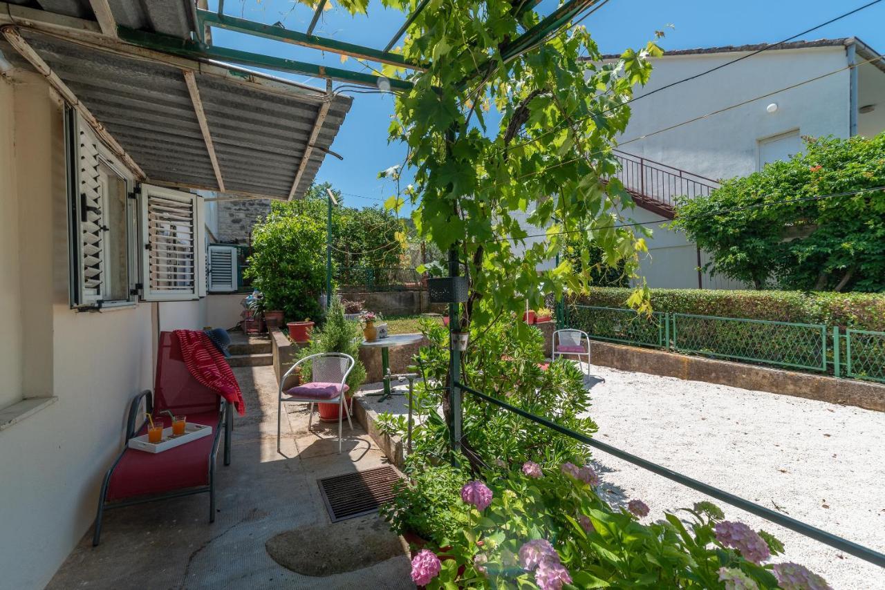 Apartment Hrabar Longo Τρογκίρ Εξωτερικό φωτογραφία