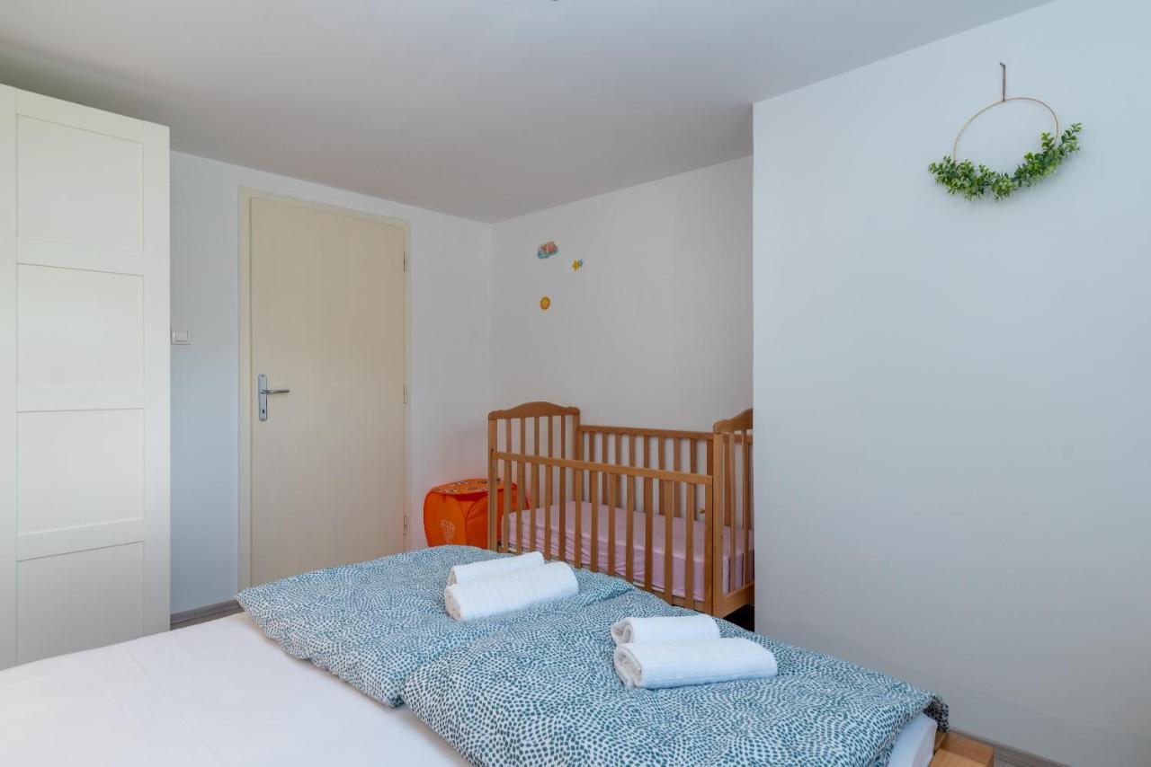 Apartment Hrabar Longo Τρογκίρ Εξωτερικό φωτογραφία