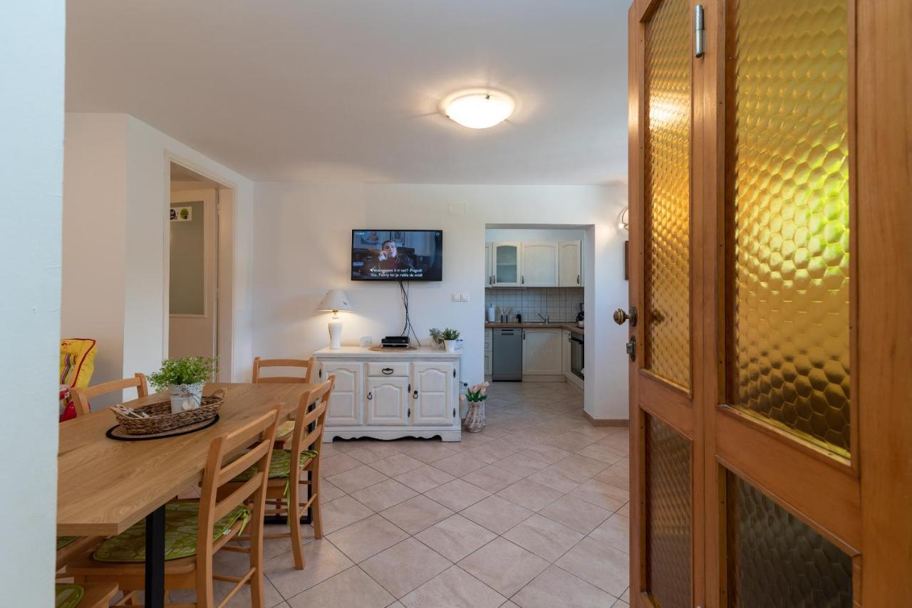 Apartment Hrabar Longo Τρογκίρ Εξωτερικό φωτογραφία